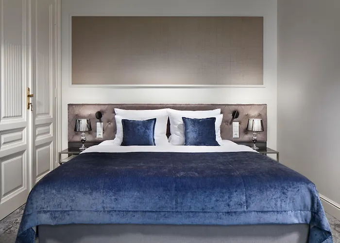 מלון Wyndham Grand Old Town