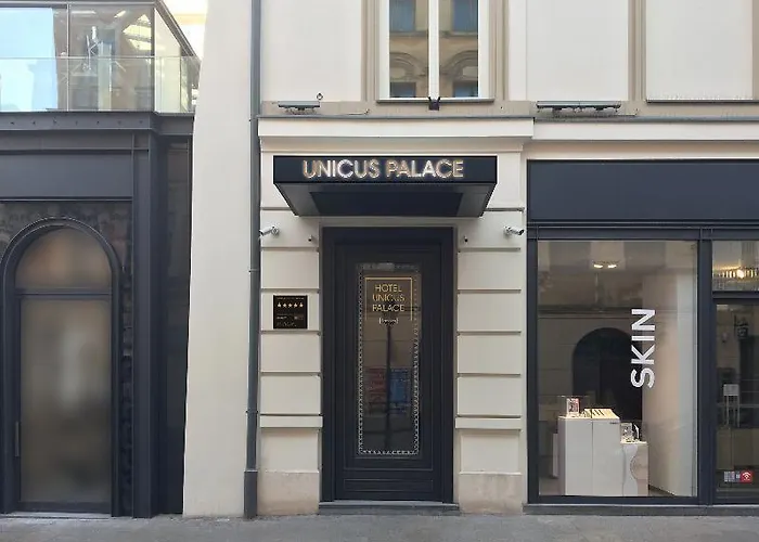 מלון Wyndham Grand Old Town