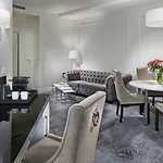 Wyndham Grand Old Town