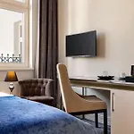 Hotel Wyndham Grand Old Town