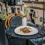 Wyndham Grand Old Town 5*