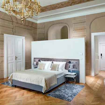 Wyndham Grand Old Town