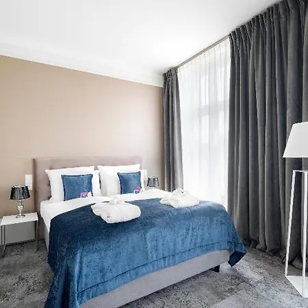 Wyndham Grand Old Town 5*