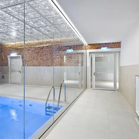 Wyndham Grand Old Town 5*