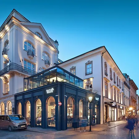 Wyndham Grand Old Town Hotel