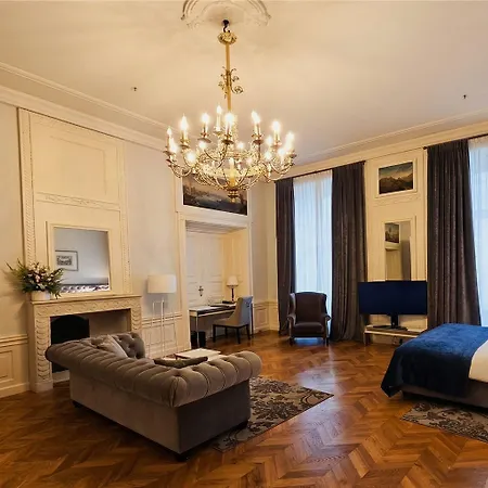 Wyndham Grand Old Town