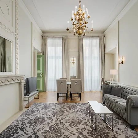 Hotel Wyndham Grand Old Town 5*