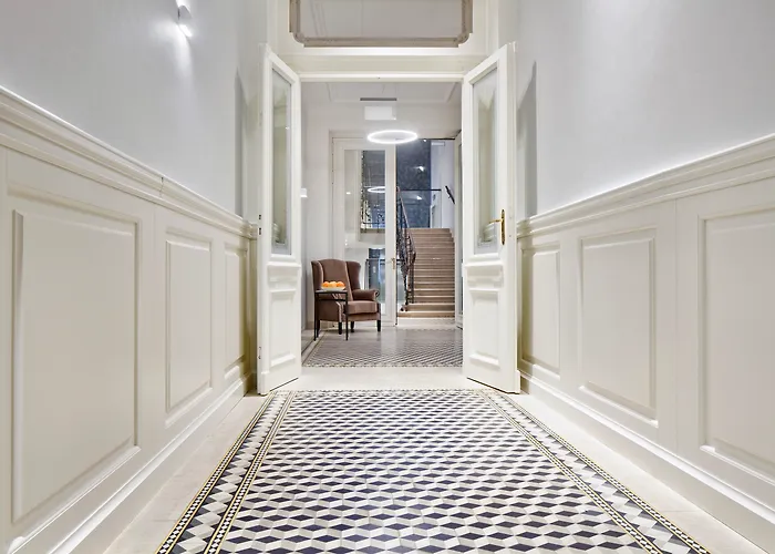 Hotel Wyndham Grand Old Town