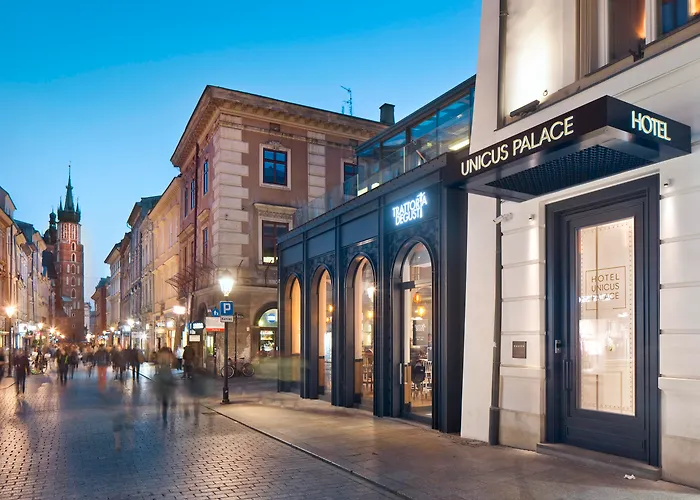 Wyndham Grand Old Town Hotel 5*