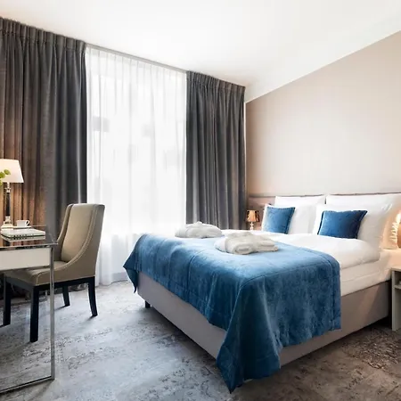 Hotel Wyndham Grand Old Town 5*