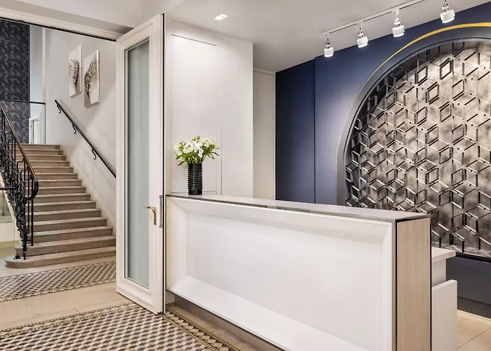 Hotel Wyndham Grand Old Town 5*